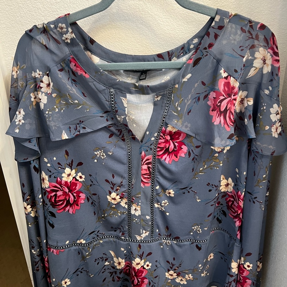 White House women’s blouse size large